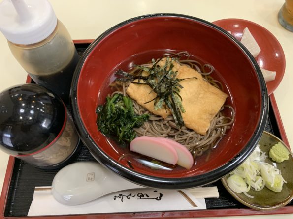 住吉屋総本店で、久寿餅(くずもち)とお蕎麦のランチセットを食べる