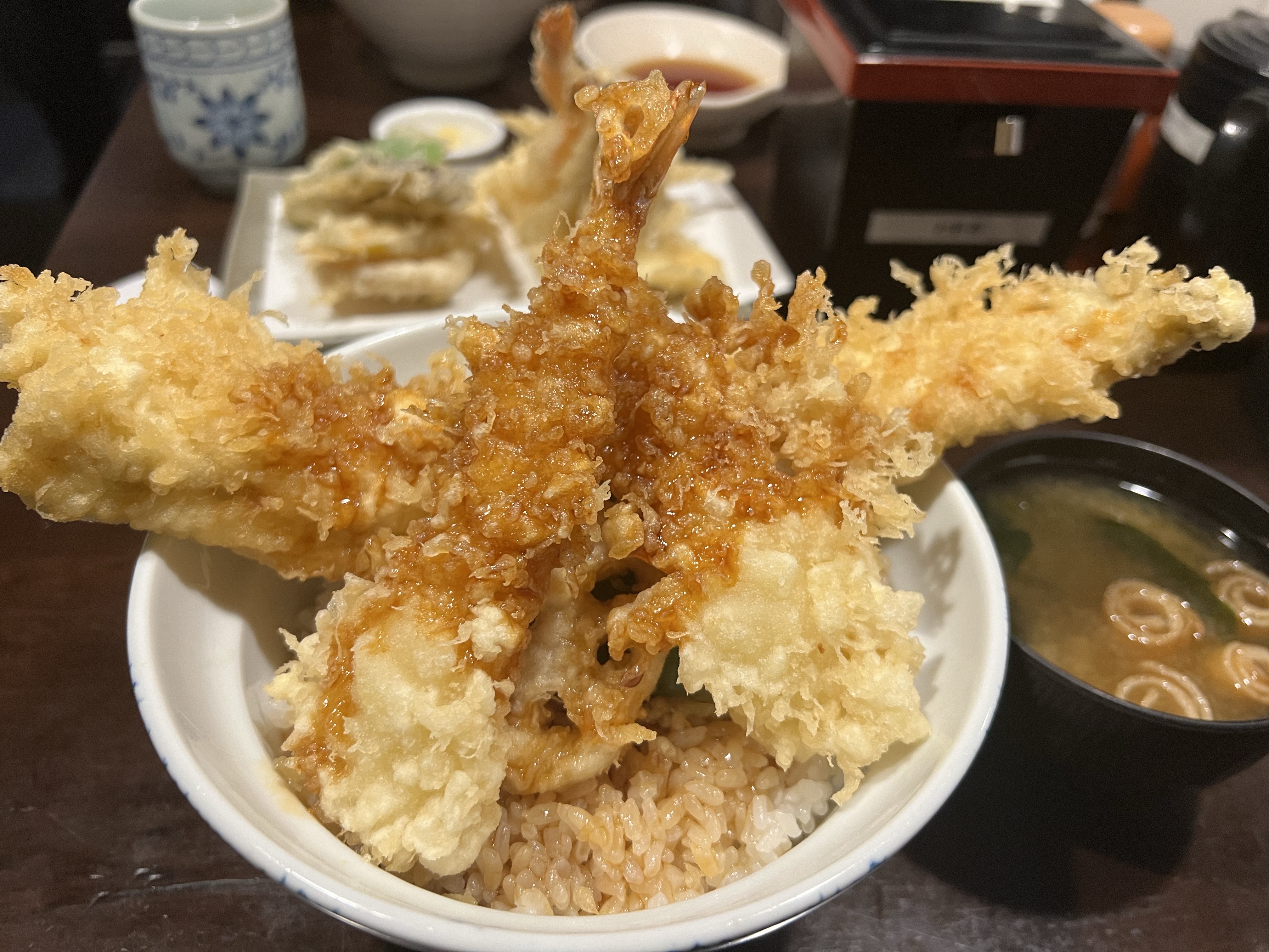 天麩羅はちまき、ランチのお得な穴子海老天丼が最高 / 東京 千代田区